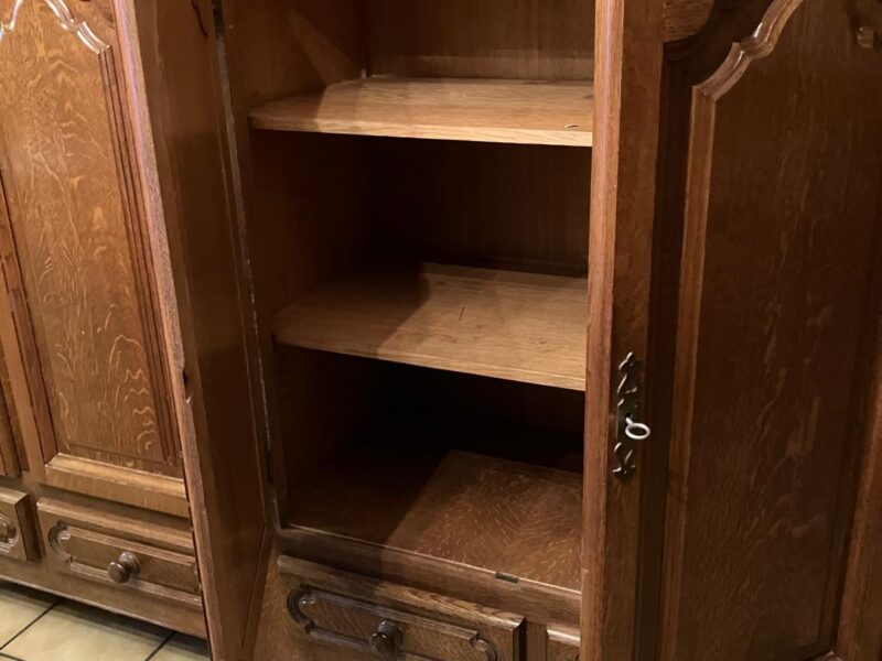 GRATIS Eiken wandkast zelf te demonteren en op te halen