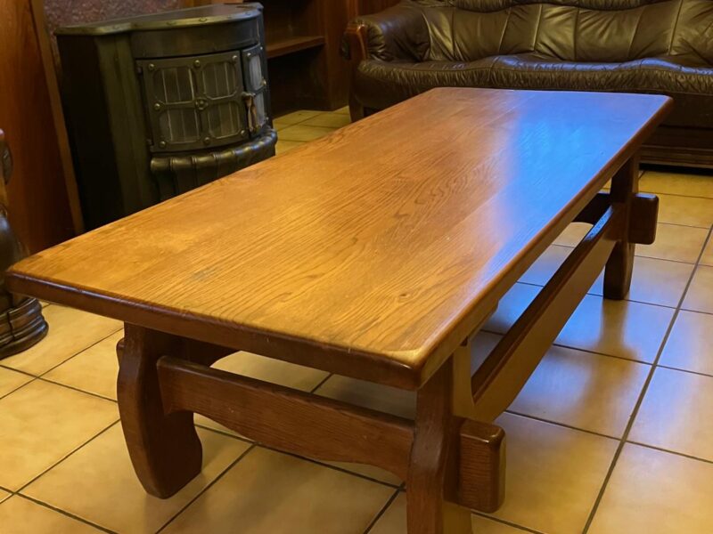 GRATIS Eiken salontafel zelf op te halen