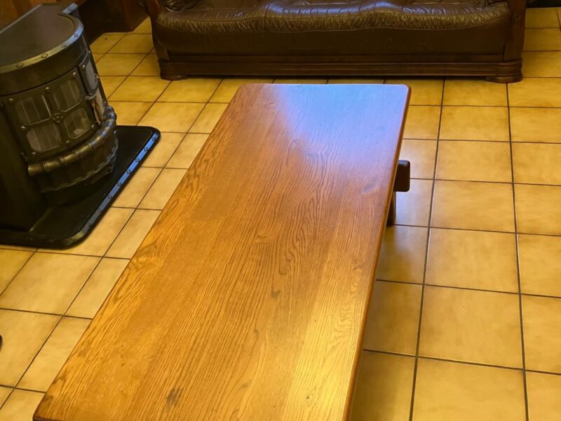 GRATIS Eiken salontafel zelf op te halen