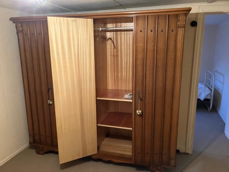 GRATIS kasten zelf te demonteren en op te halen