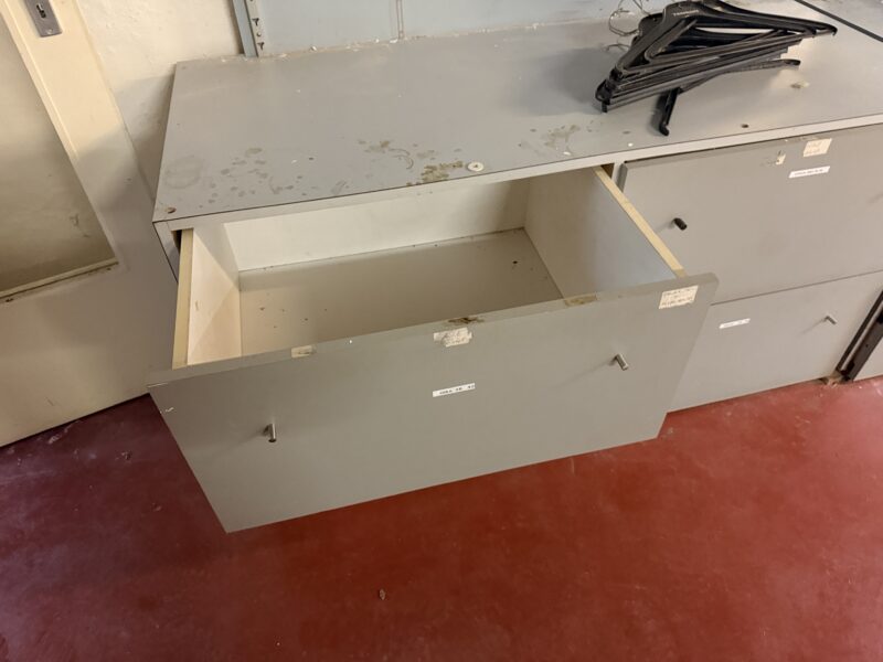 Gratis grote ladekasten uit sportwinkel